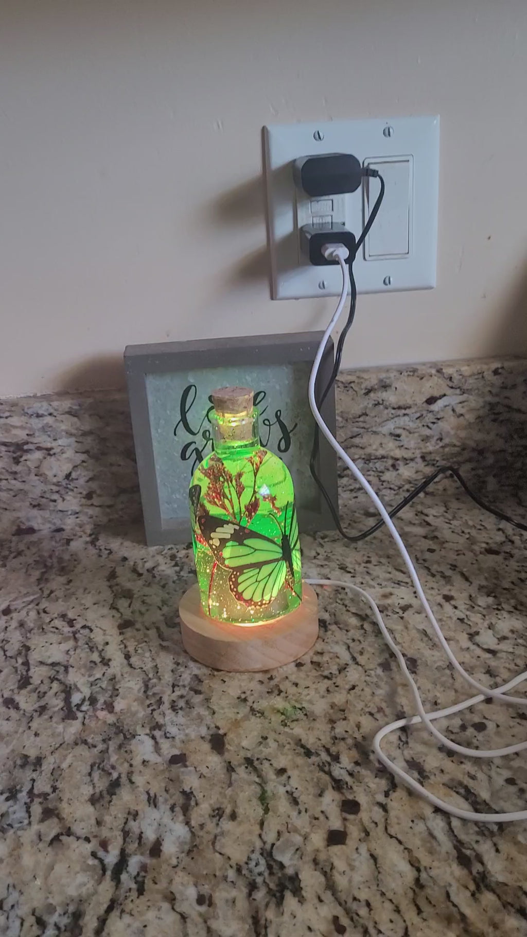 Butterfly Lamp – Glowing Bottle Night Light